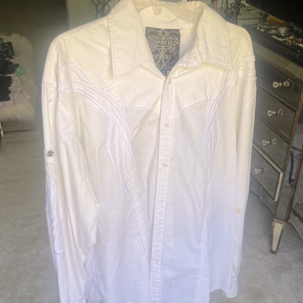 Roar Men’s Embroidered Enough Excuses Dress Shirt